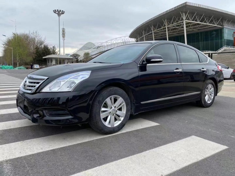沈陽12年日產天籟5