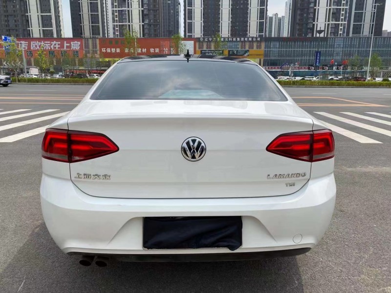 沈陽15年大眾凌渡4