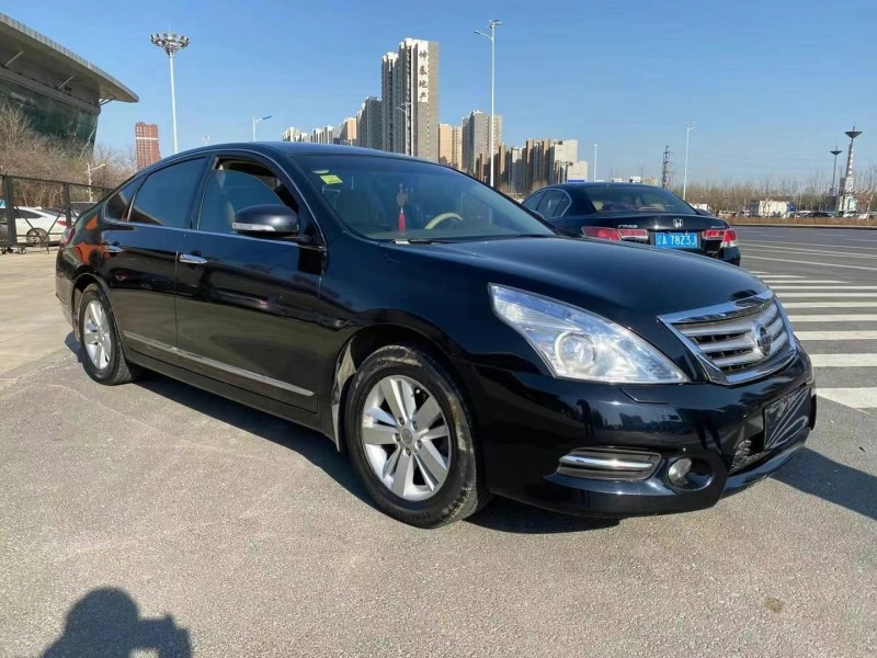 沈陽13年日產天籟2