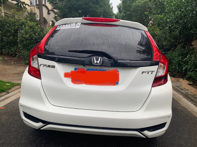 武汉19年本田飞度5