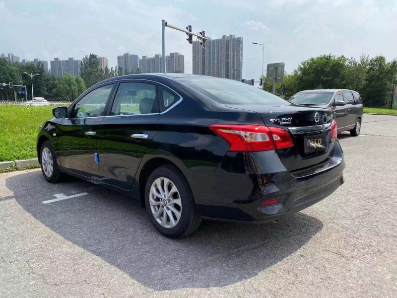 沈陽21年日產軒逸5