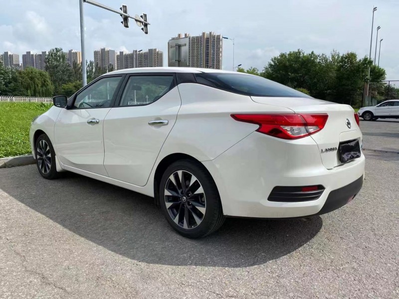 沈陽21年日產藍鳥5