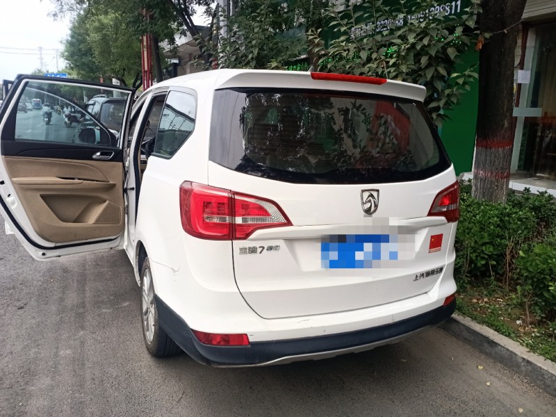 渭南18年寶駿7304