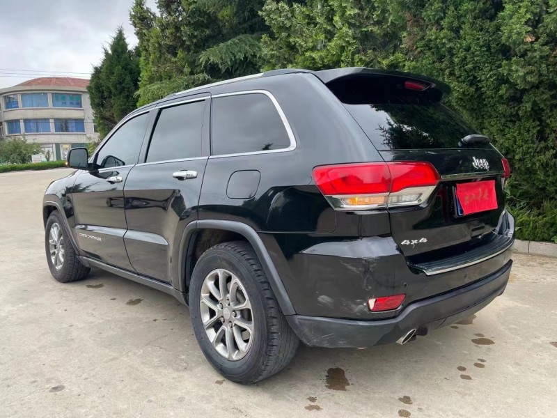 煙臺14年Jeep大切諾基8