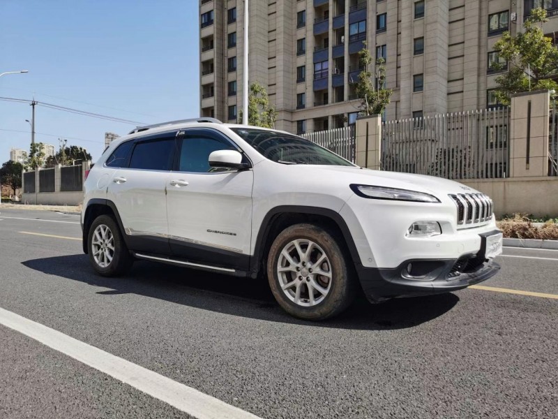 蘇州16年Jeep自由光2