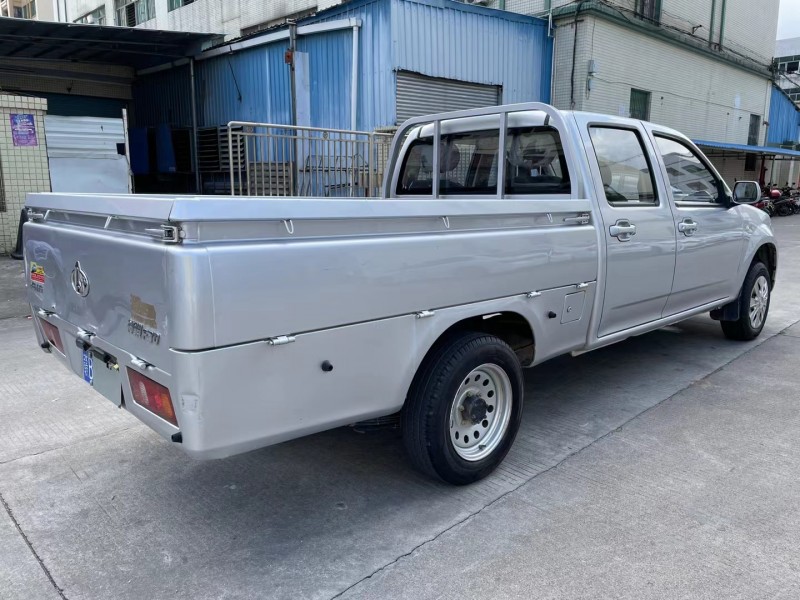 中山20年長安汽車神騏F305