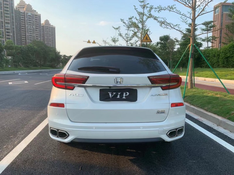 广州20年本田冠道4