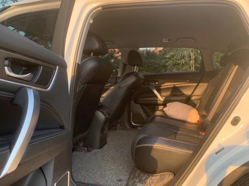 广州20年本田冠道8