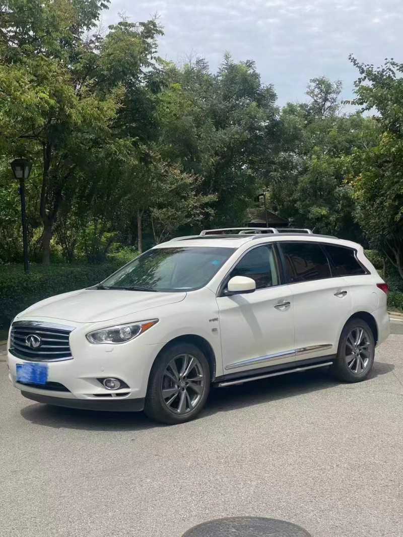 東營15年英菲尼迪QX603