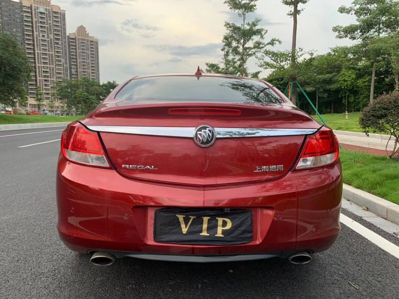 广州11年别克君威4