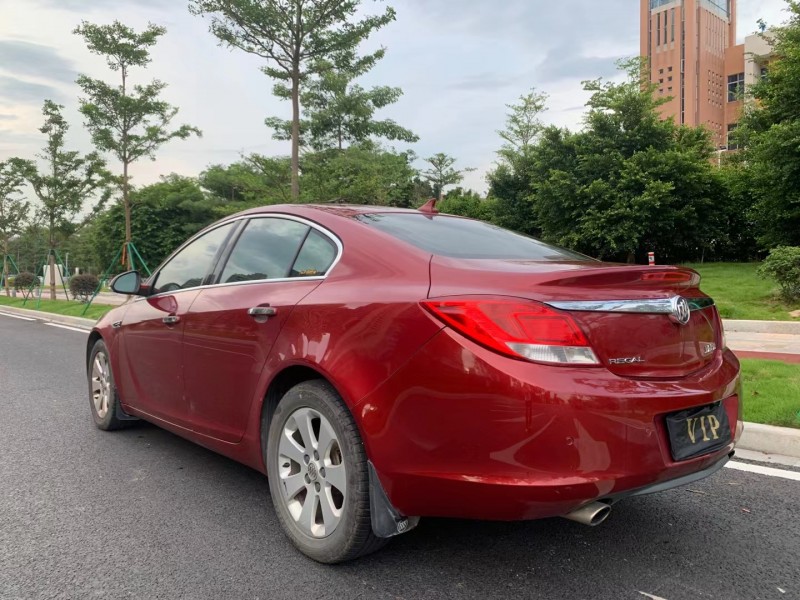 广州11年别克君威5