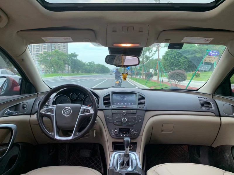 广州11年别克君威9