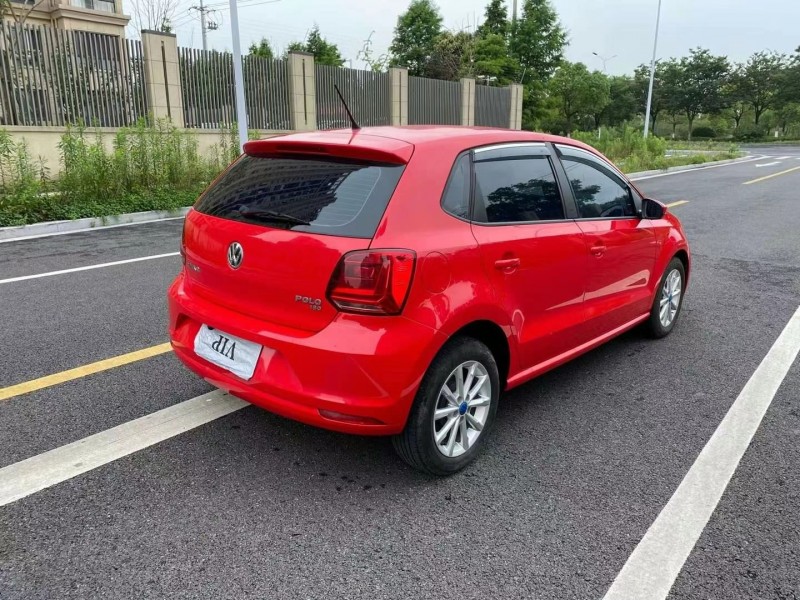 蘇州19年大眾polo8