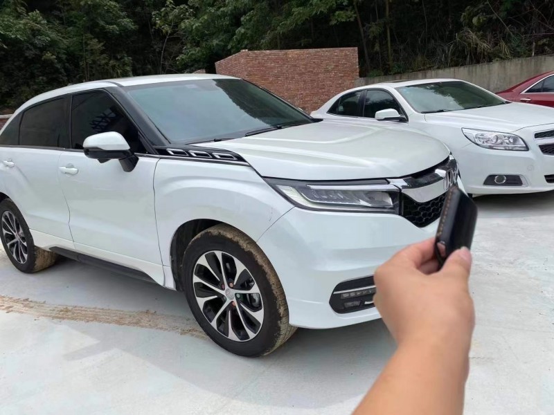 成都19年本田冠道2