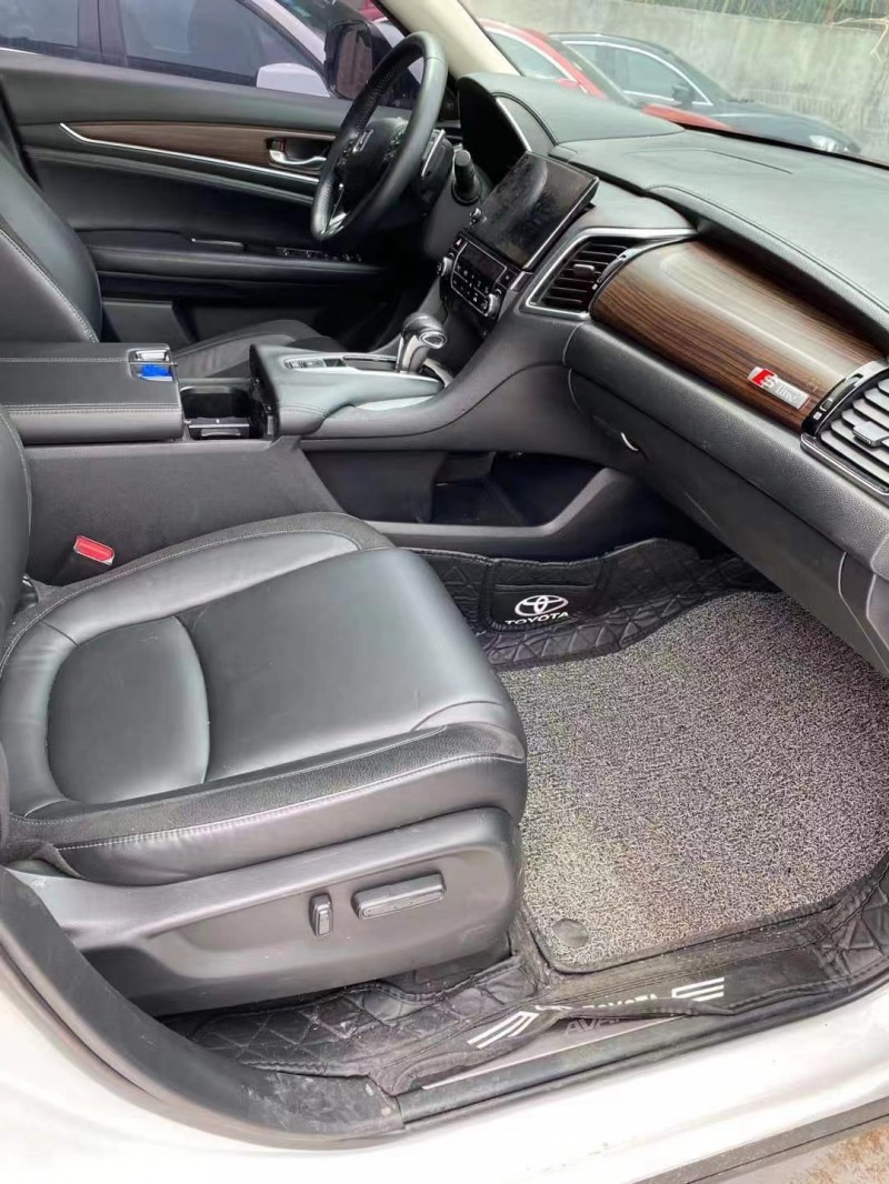 成都19年本田冠道6