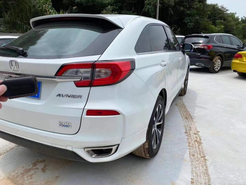 成都19年本田冠道7