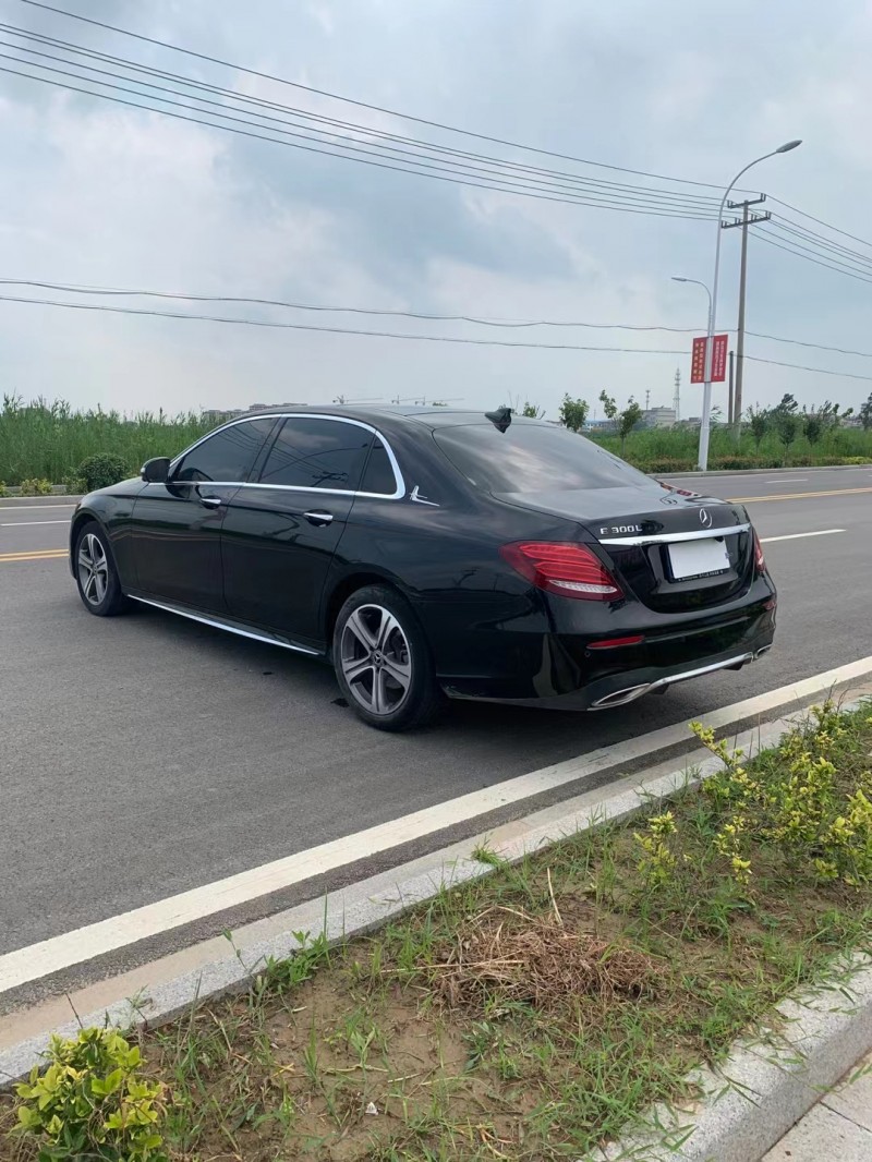 徐州19年奔驰E4
