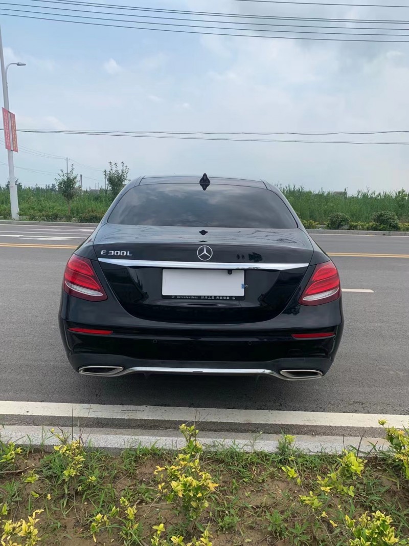 徐州19年奔驰E9