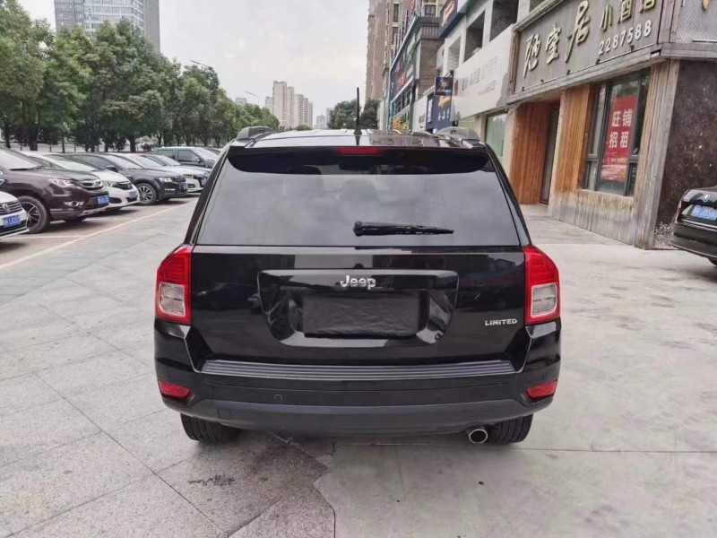 淮南13年Jeep指南者9
