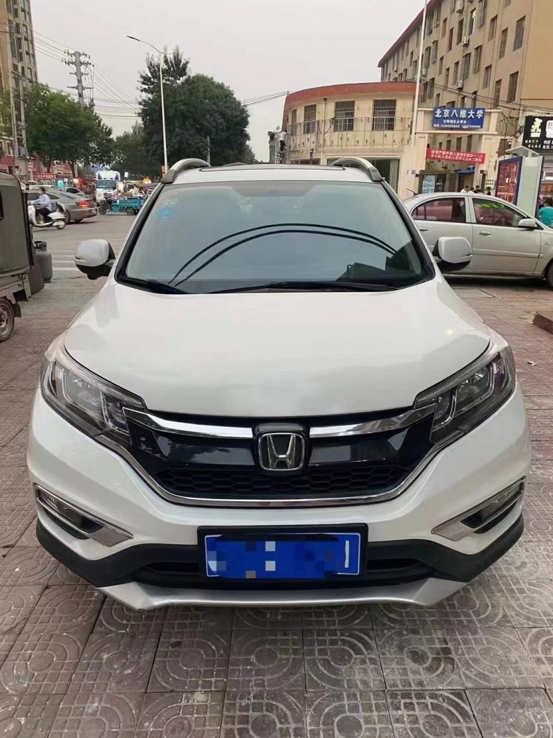泰安16年本田CR-V1