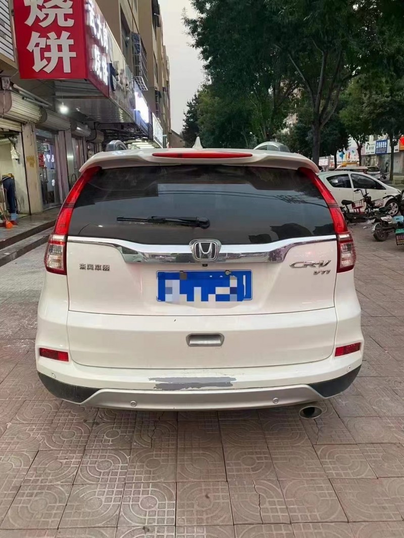 泰安16年本田CR-V6