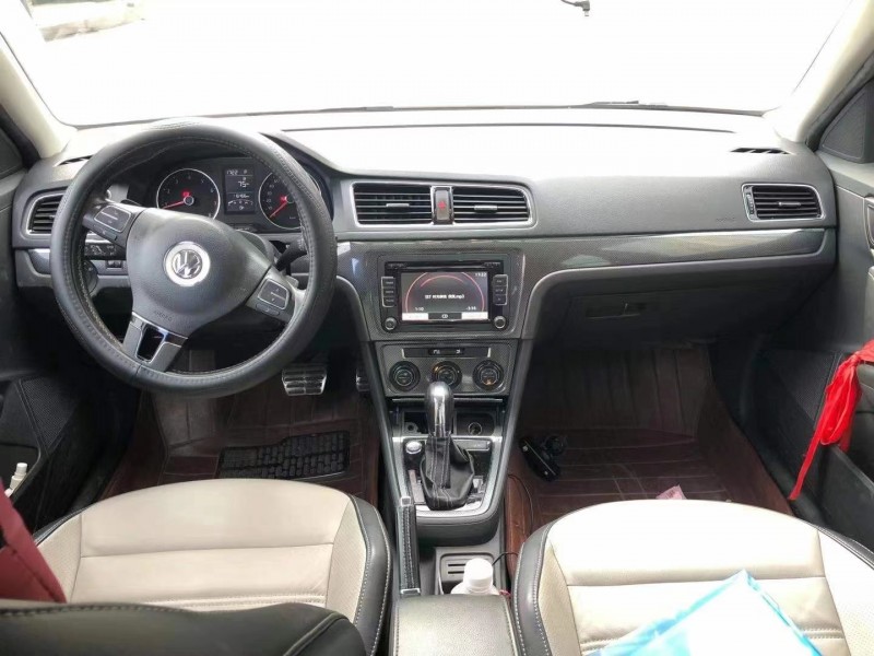 南宁14年大众朗境6