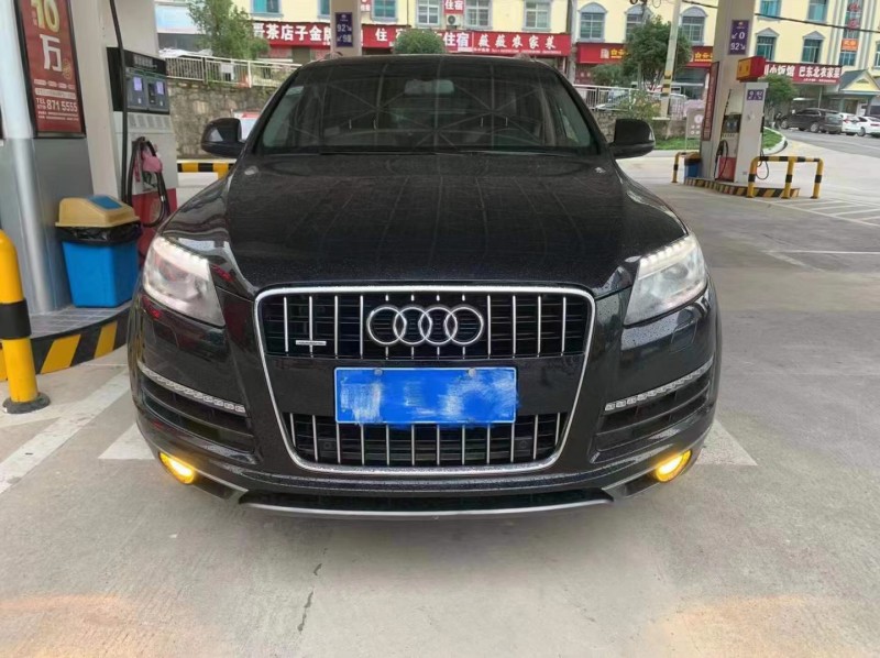 十堰12年奧迪Q77