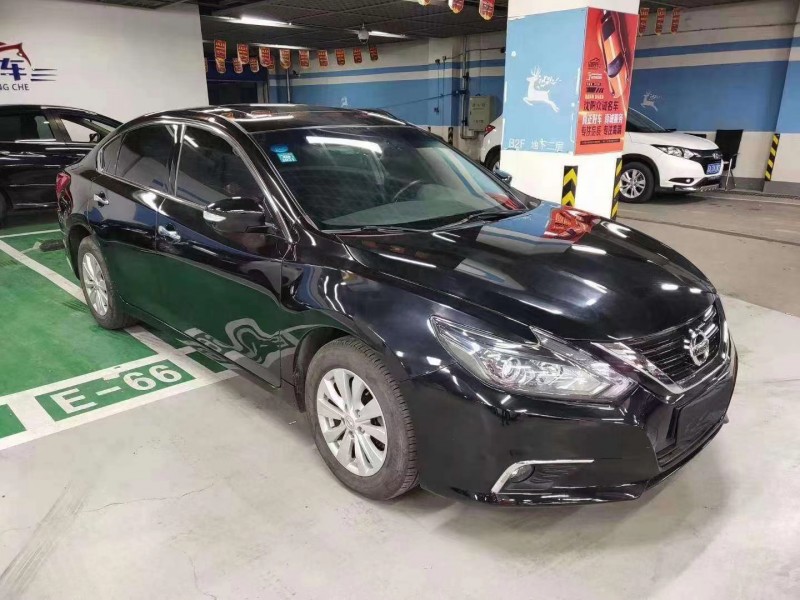 沈陽17年日產天籟2