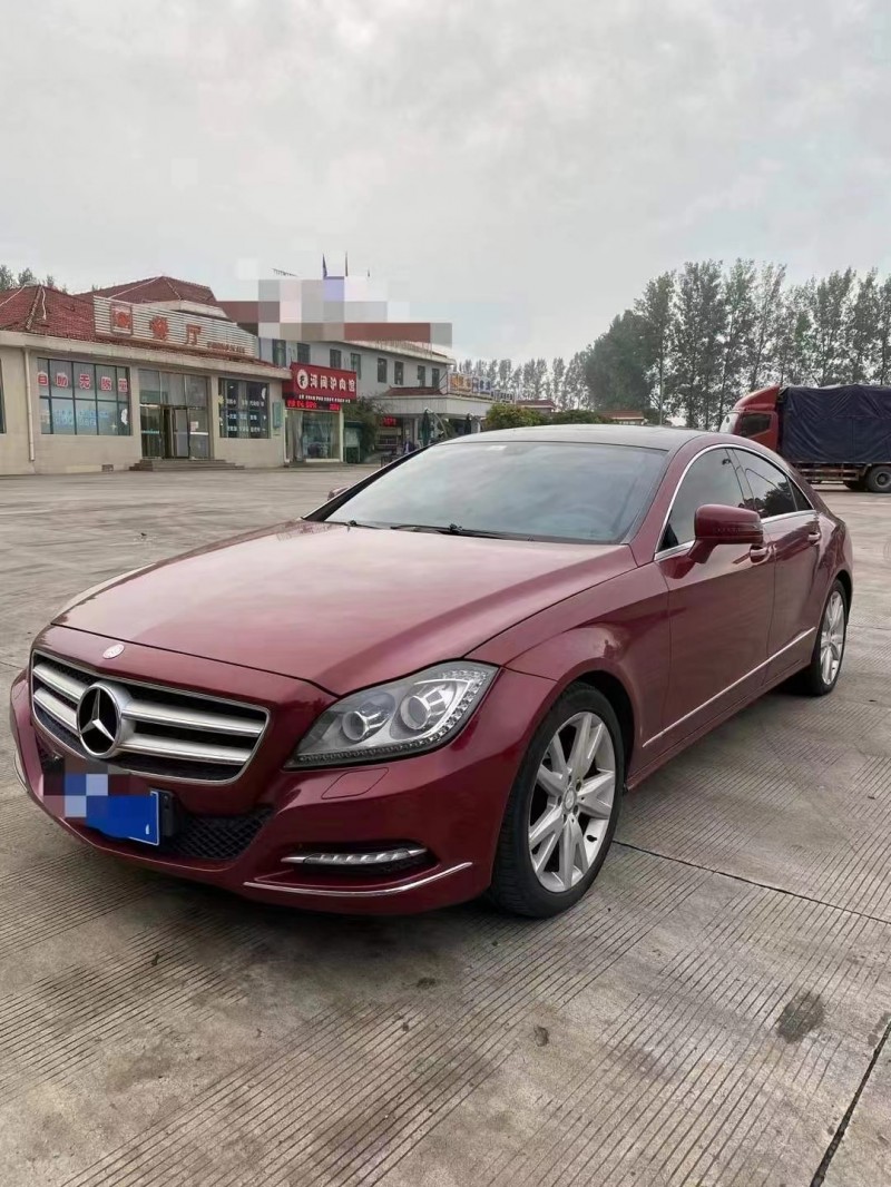 济宁12年奔驰CLS3