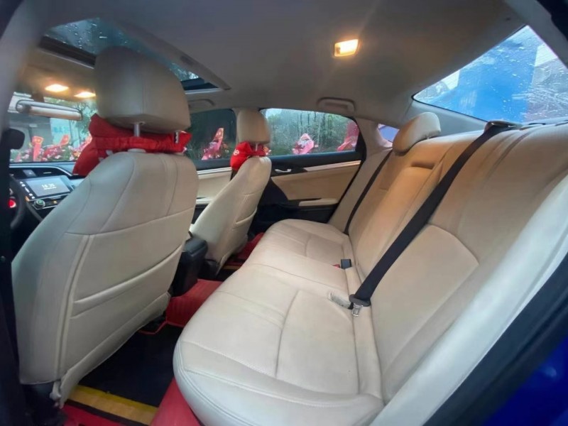 广州18年本田思域6