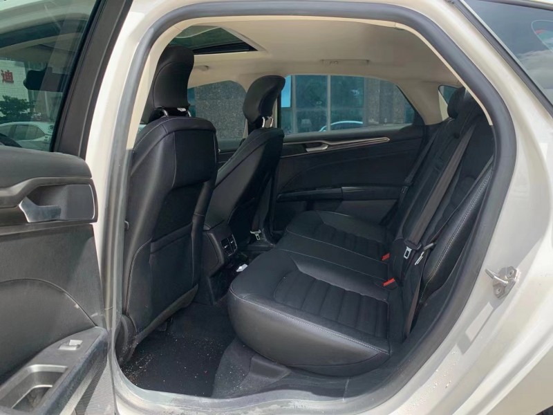 东莞20年福特蒙迪欧3