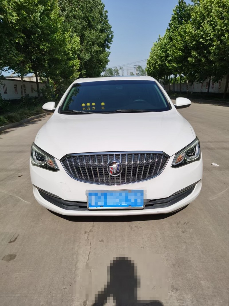 枣庄17年别克英朗1