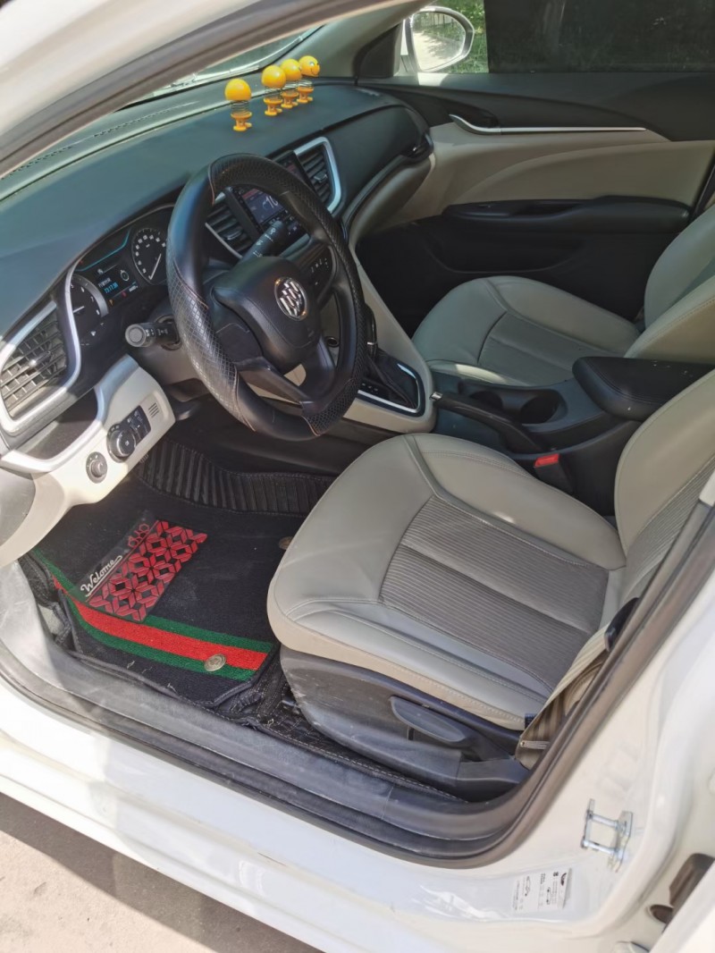 枣庄17年别克英朗4