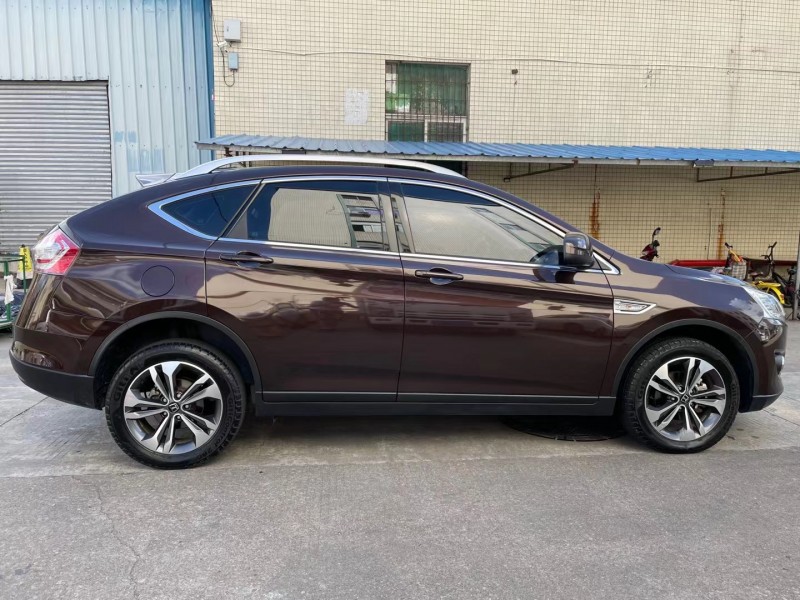 中山17年納智捷優6 SUV2