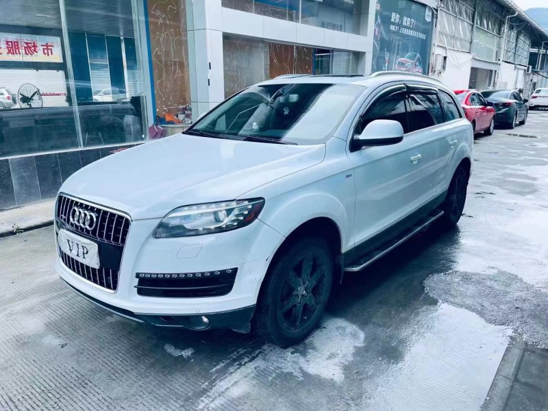 玉林14年奧迪Q72