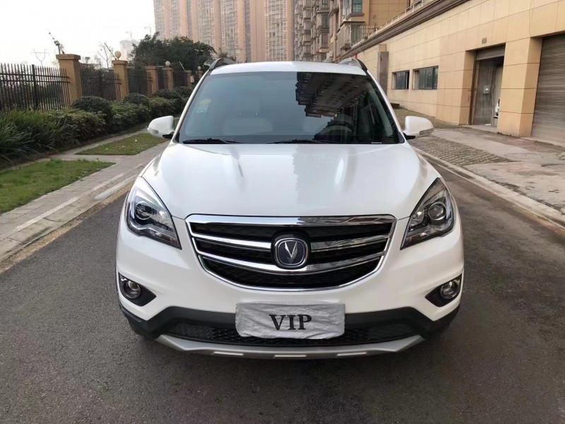 成都19年长安汽车CS751