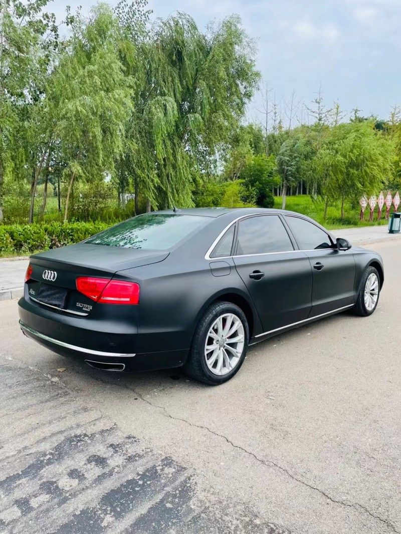 聊城14年奧迪A8L8