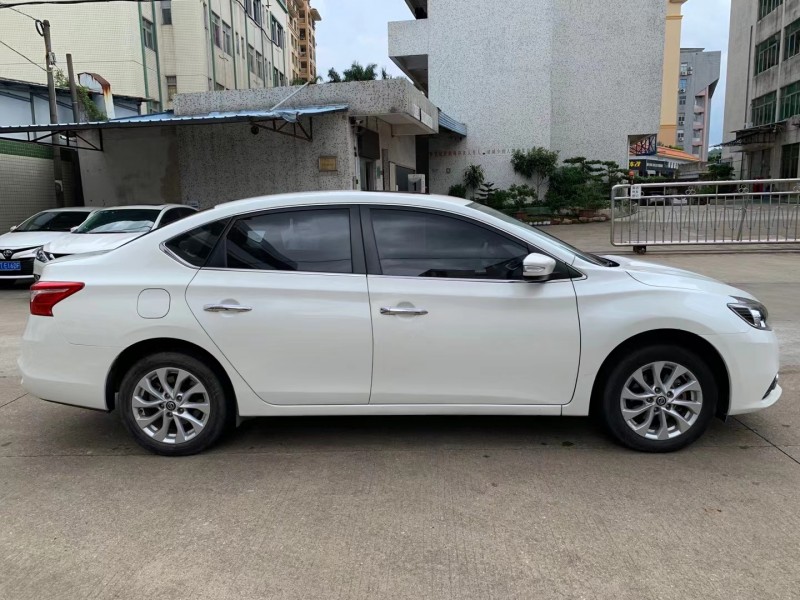 中山18年日產軒逸2