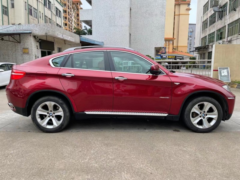 中山16年寶馬X68