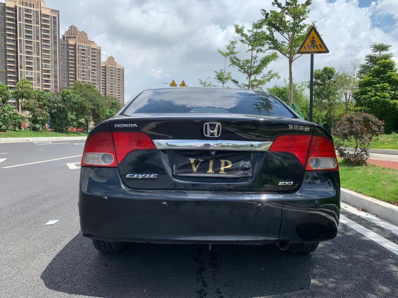 广州09年本田思域6