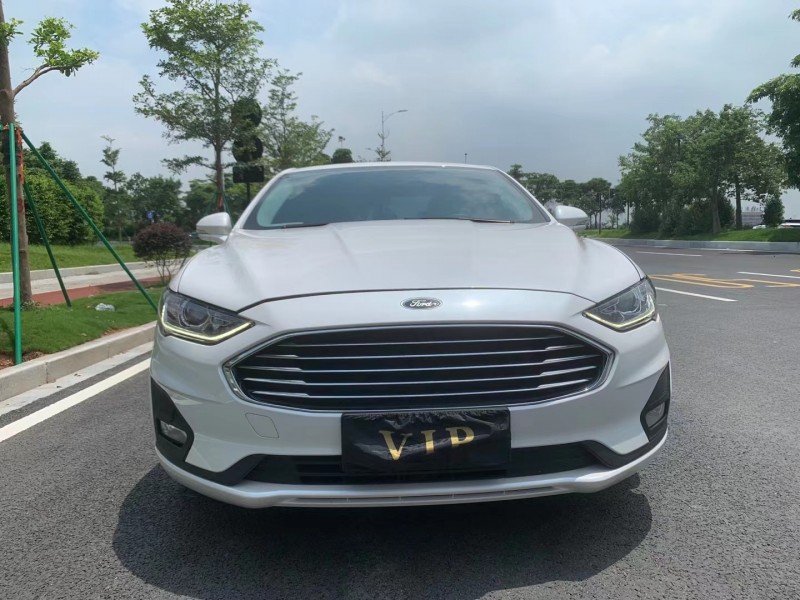 广州20年福特蒙迪欧1