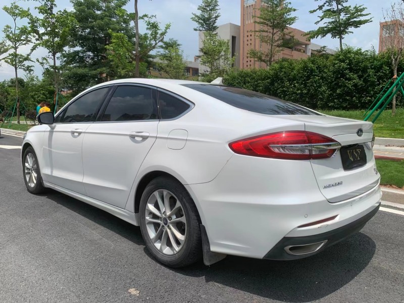 广州20年福特蒙迪欧5