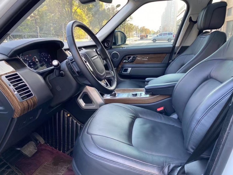 盐城18年路虎揽胜行政4