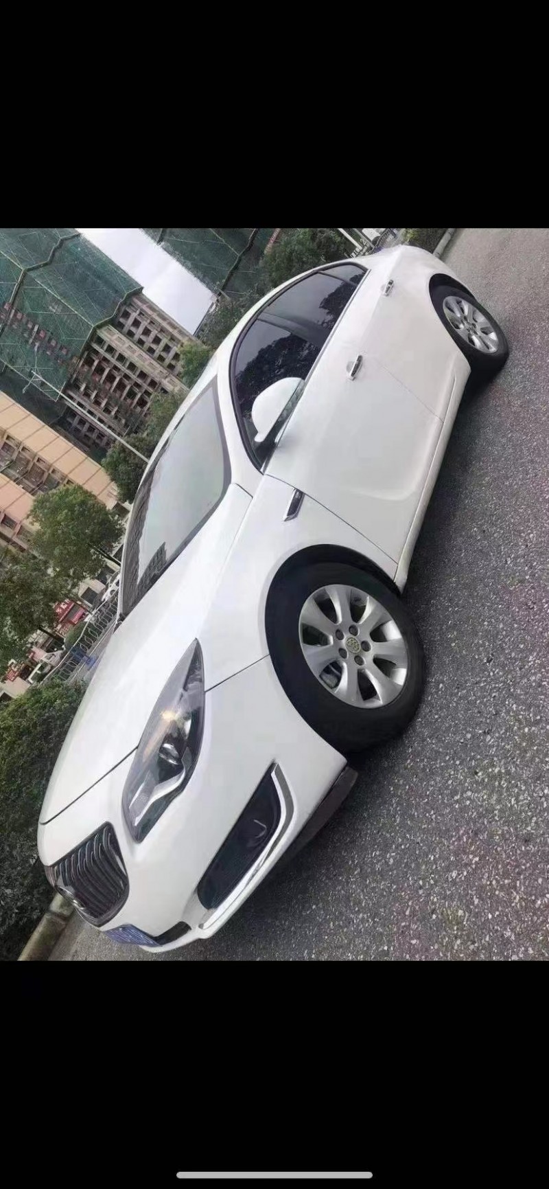 成都16年别克君威2