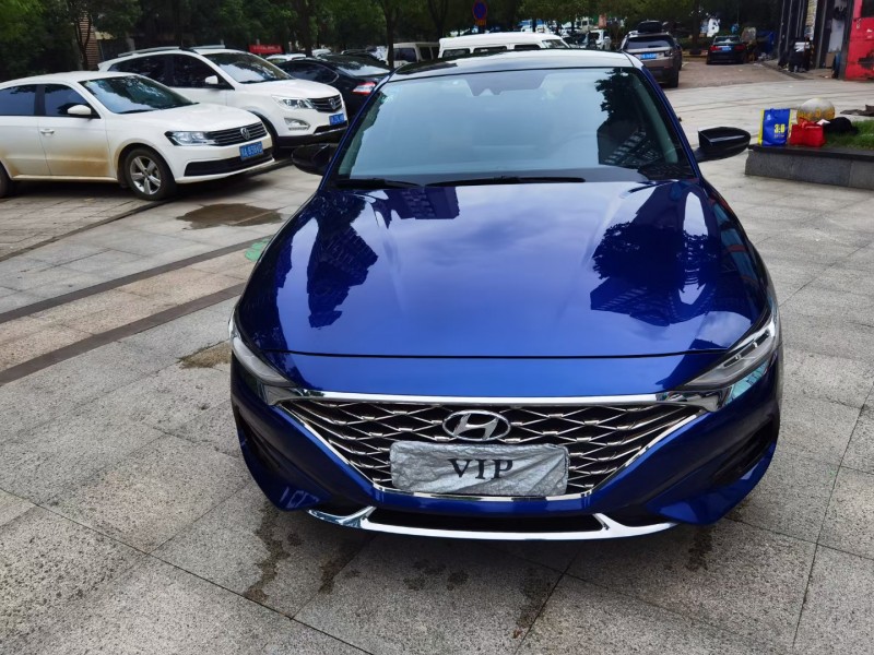 武汉19年现代菲斯塔1