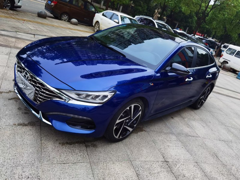 武汉19年现代菲斯塔2