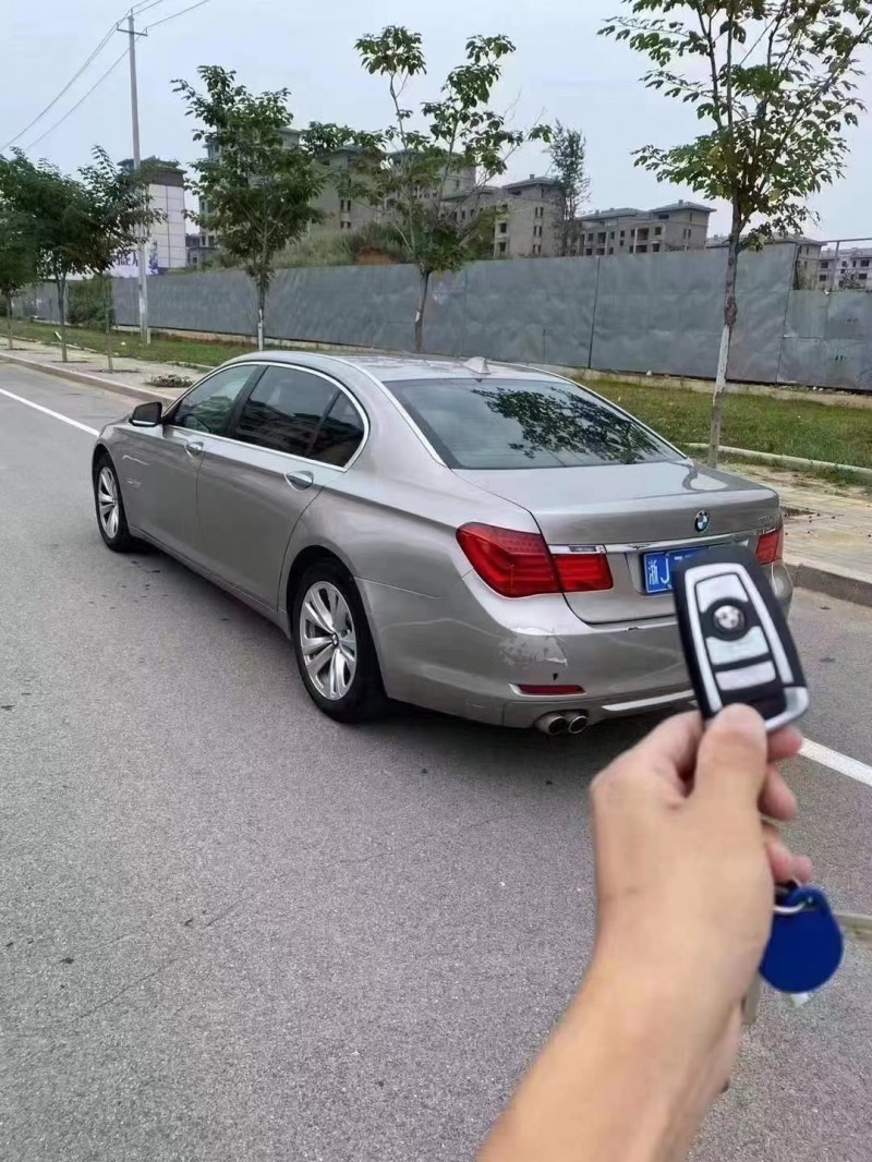 溫州11年寶馬7系7