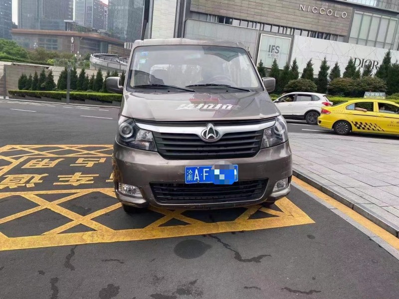 重慶19年長安汽車睿行1
