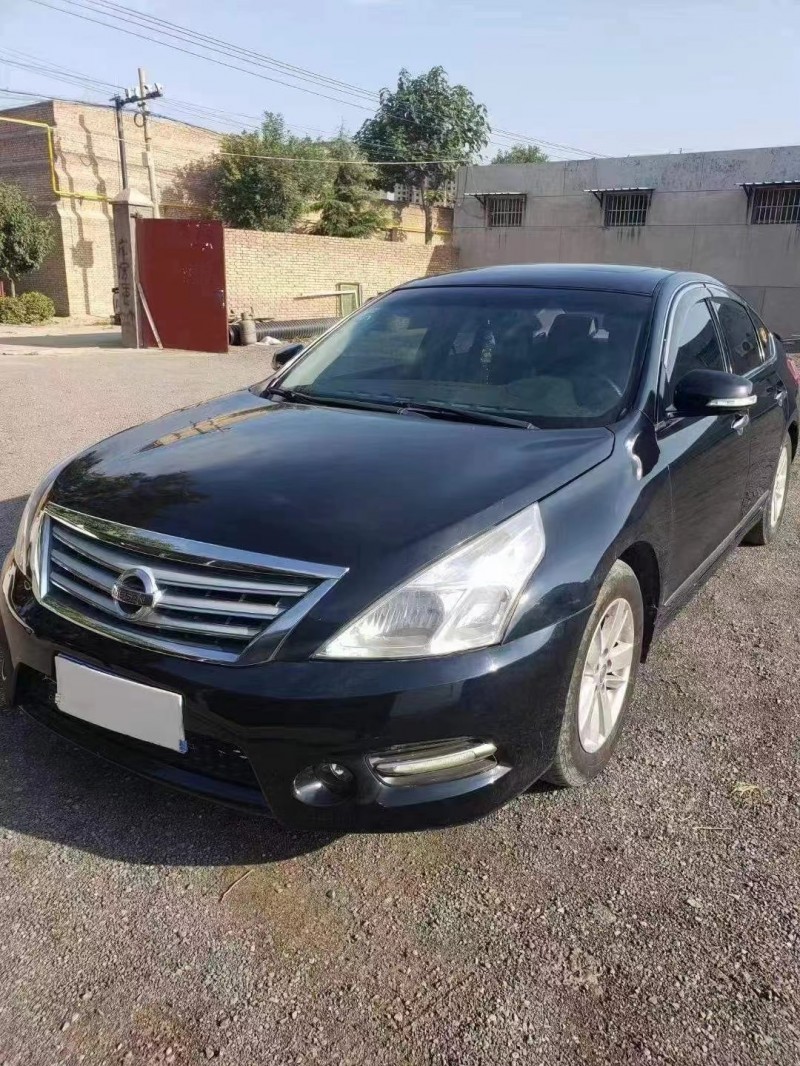 西安12年日產天籟5