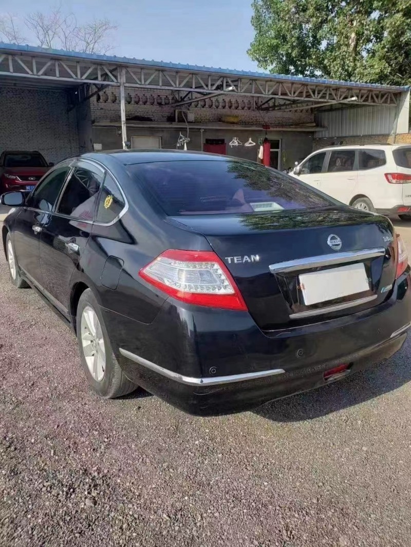西安12年日產天籟6